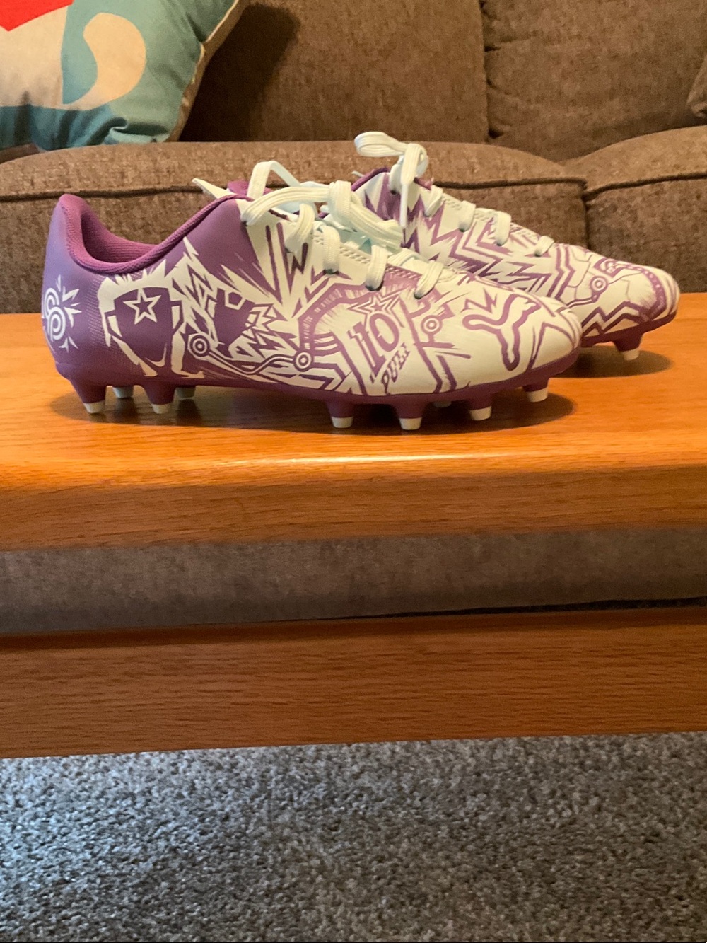 Puma Christian Pulisic Youth Size 3.5 Soccer Cleats, Excellent Condition